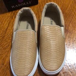Rasolli walk 1 shoe